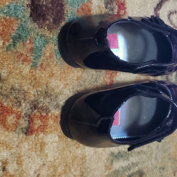 Rachel Shoes - Picture 5 of 5